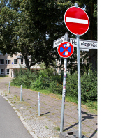 Ich glaube ich muß zur Verkehrsschulung - oder?  - Berlin